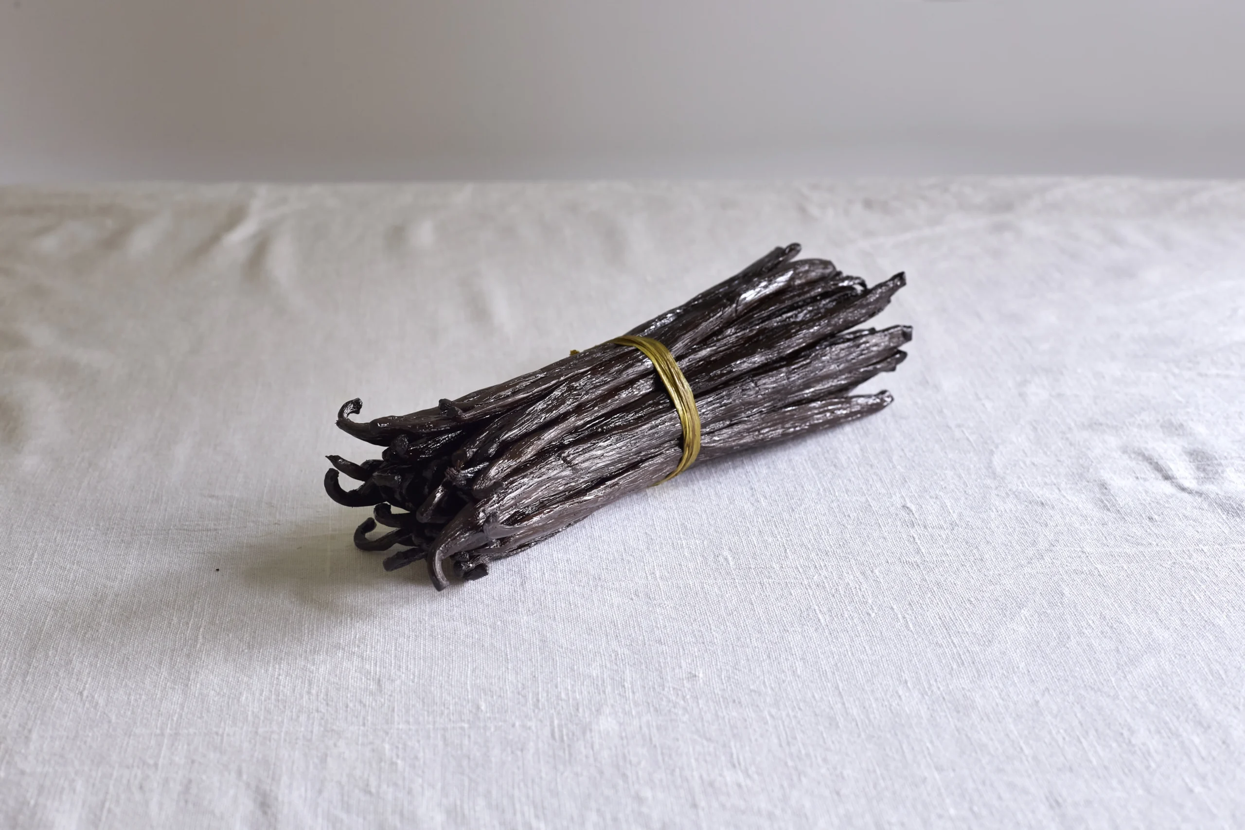 Grade A Ugandan Vanilla 15-18cm - Image 2